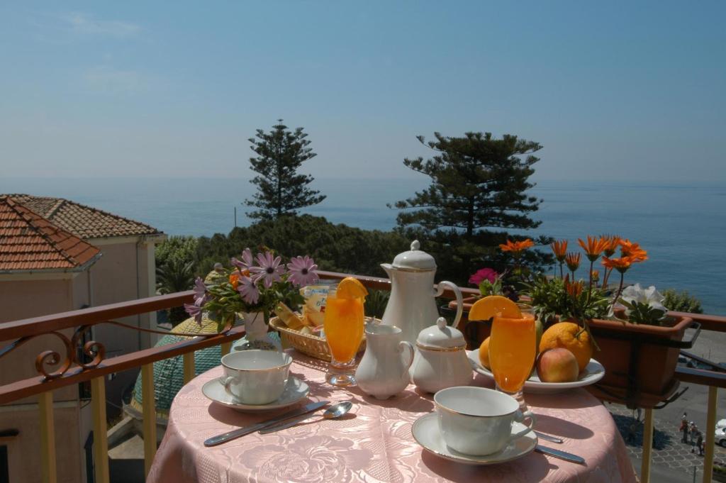 Hotel Baia Verde Майорі Номер фото